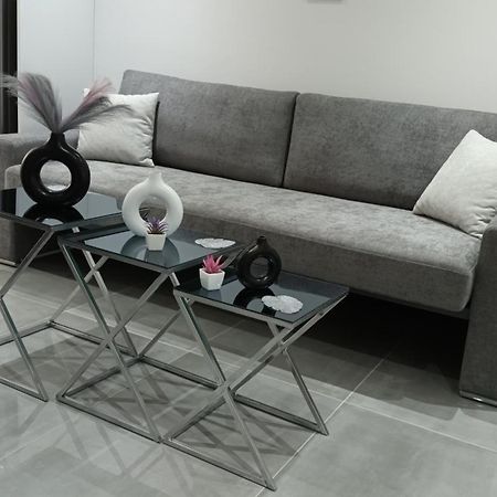 Km Luxury Apart Downtown Heraklion Exteriör bild