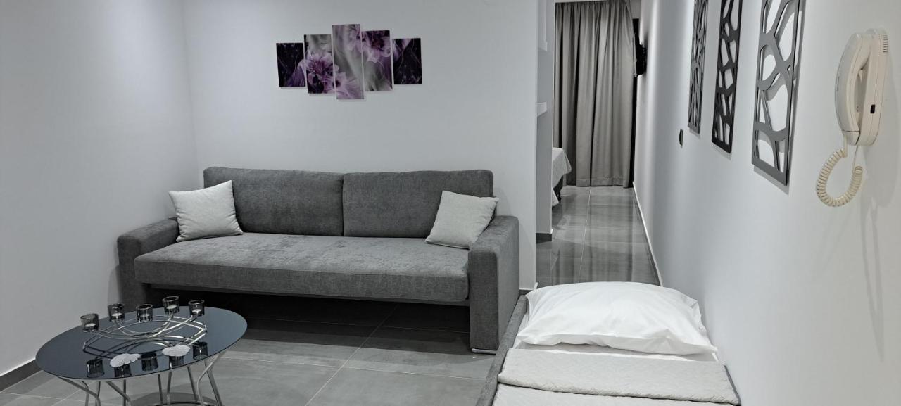 Km Luxury Apart Downtown Heraklion Exteriör bild