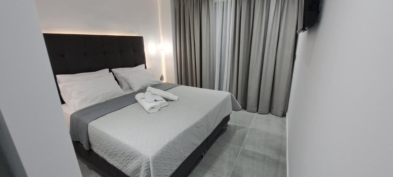 Km Luxury Apart Downtown Heraklion Exteriör bild