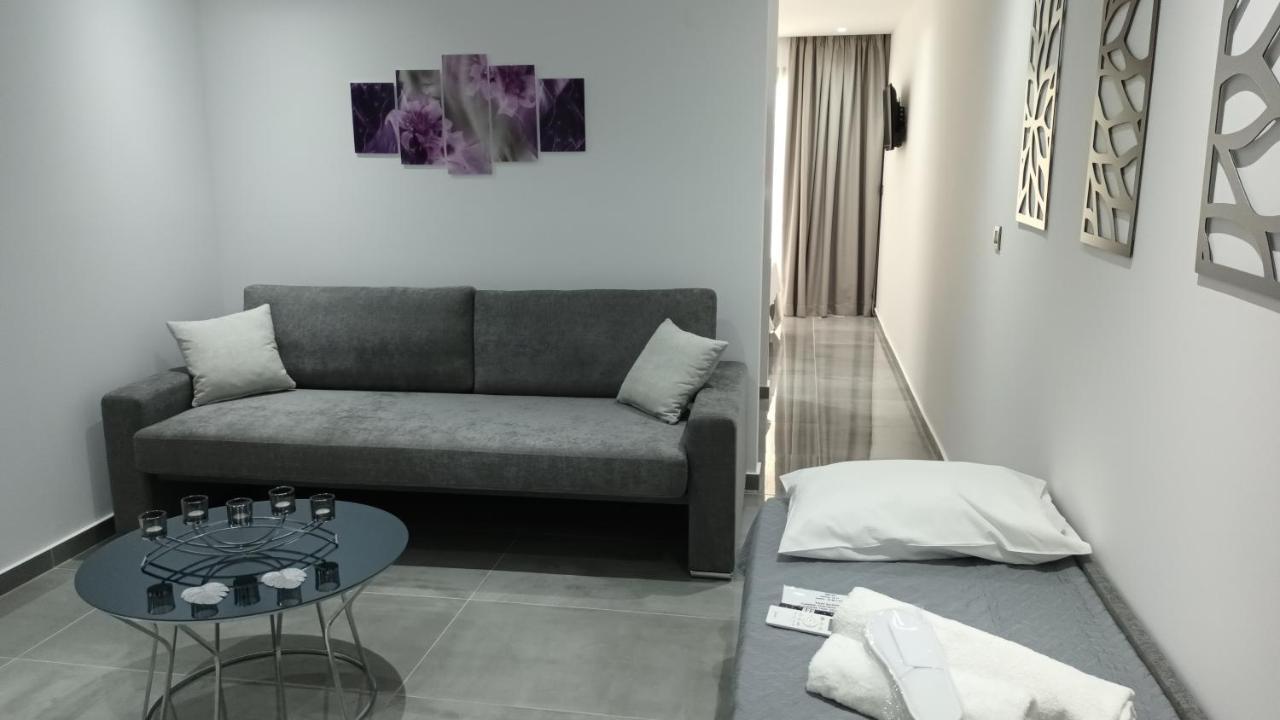 Km Luxury Apart Downtown Heraklion Exteriör bild