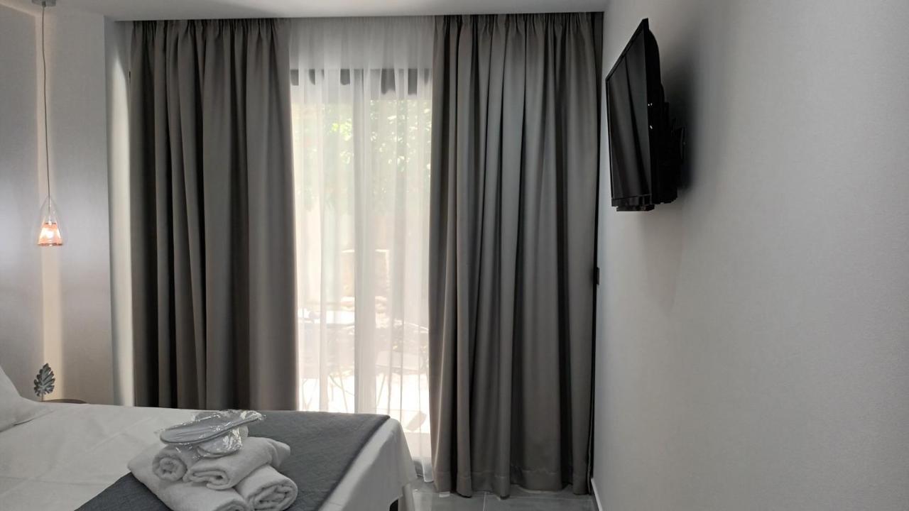 Km Luxury Apart Downtown Heraklion Exteriör bild