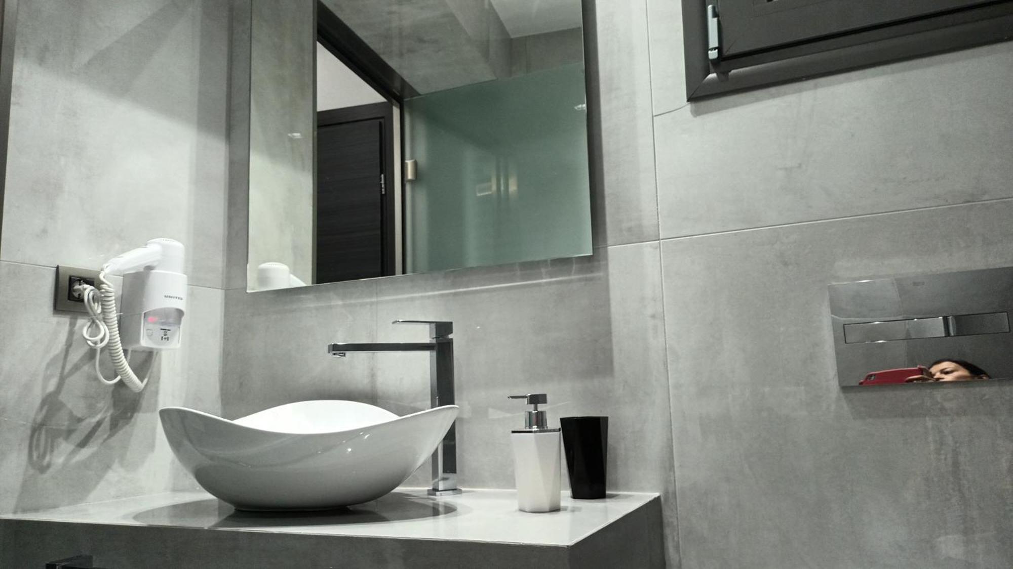 Km Luxury Apart Downtown Heraklion Exteriör bild